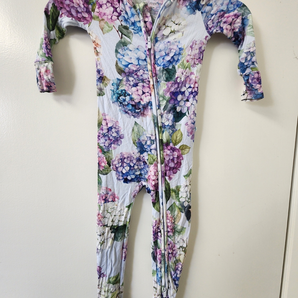 Posh Peanut Hydrangea Floral Bamboo Zip Sleeper 18–24M One-Piece